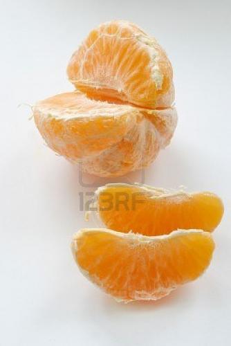     

:	6762925-fresh-orange-peeled-and-segmented.jpg
:	376
:	5.8 
:	1985